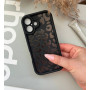 Чорний протиударний чохол з леопардовим принтом на iPhone 16